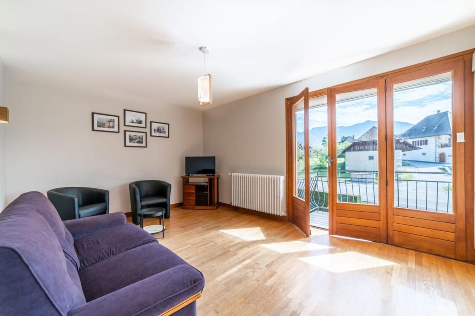 Appartement Pour 4 Personnes Proche Du Lac 세브리에 외부 사진